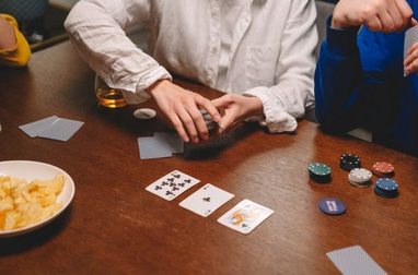 ba cây di động Kubet